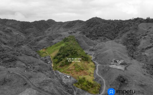 Terreno en venta en Cuzuntza