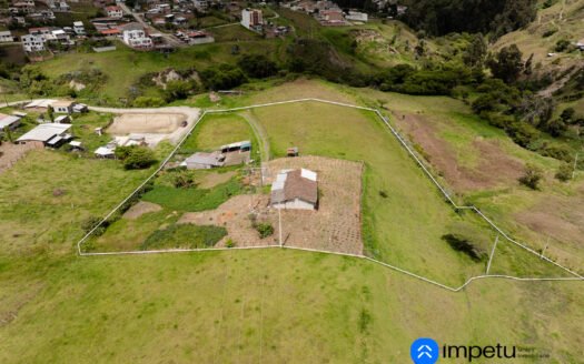 Terreno en venta en Loja